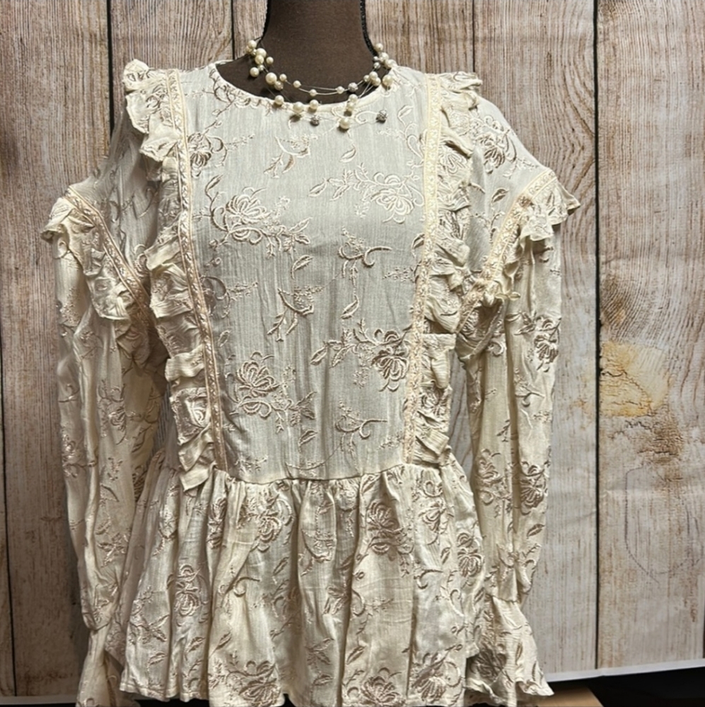 POL Ruffle Embroidered Long Sleeve Peplum Blouse